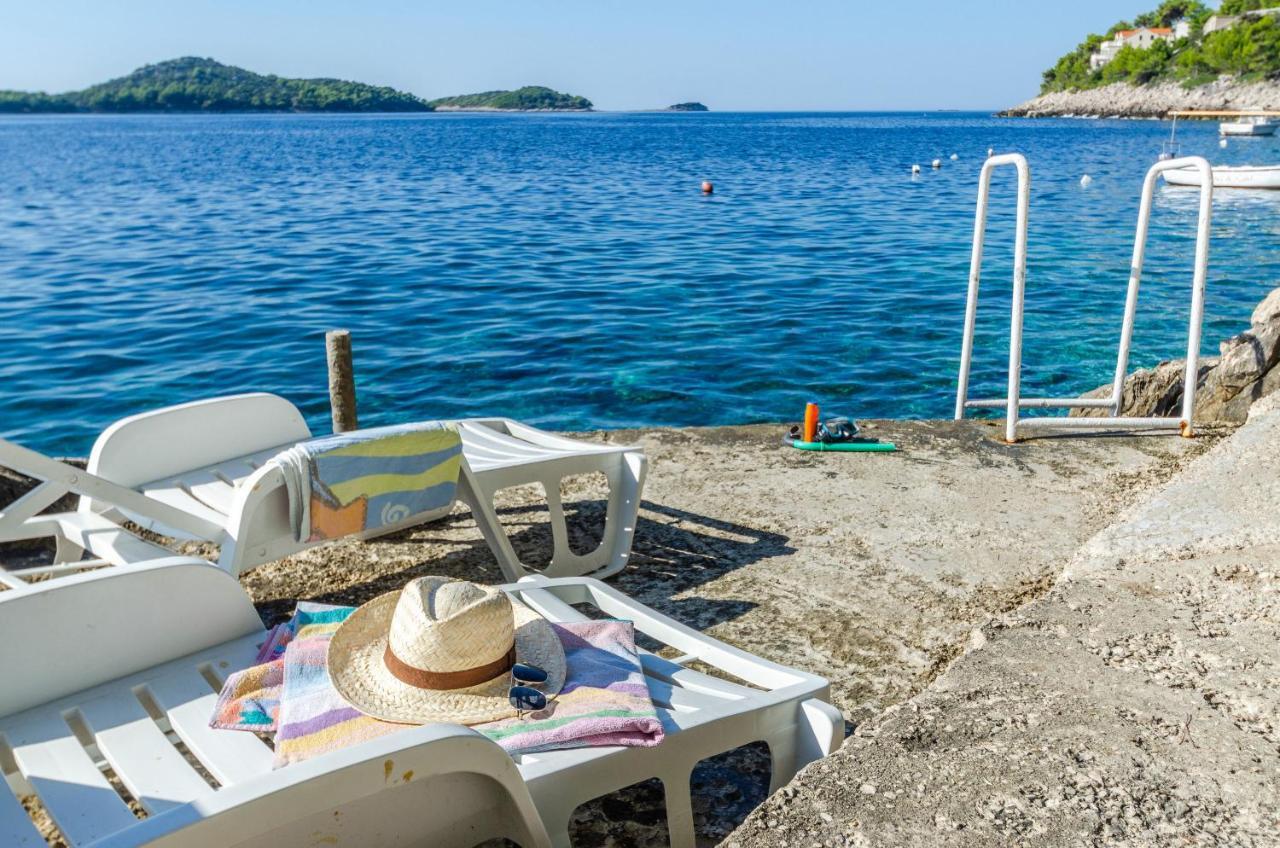 By The Sea Marta * Prizba