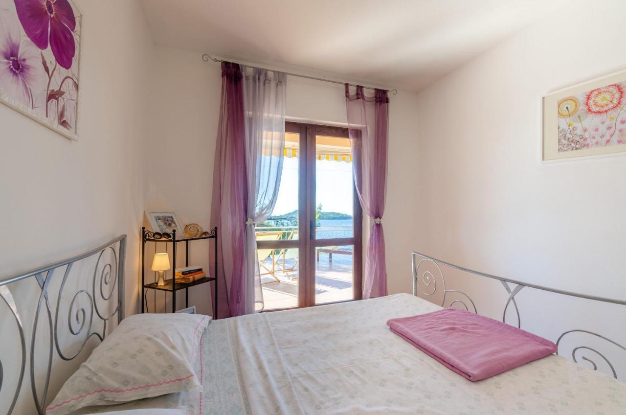 Apartment By The Sea Marta *